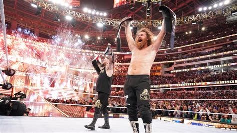 2023 WWE WrestleMania 39 results, match grades: .